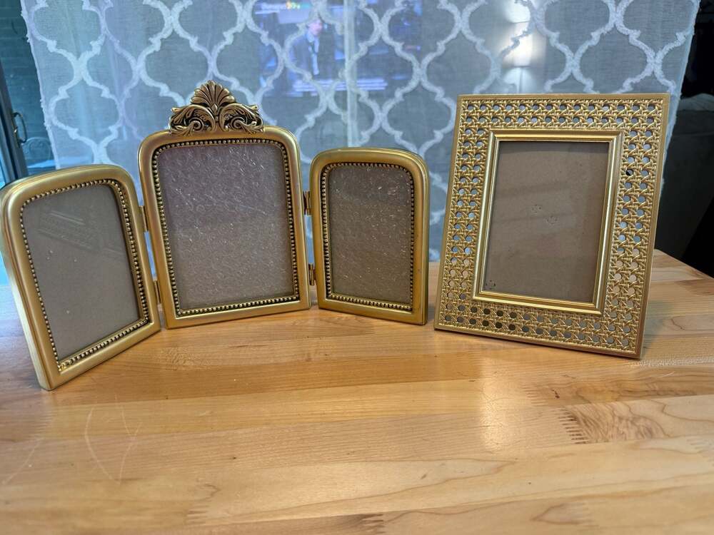 Nicole Miller Home Gold Finish Frame Set